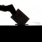 Votar en el extranjero: guía para votar, transferir el título y justificar el voto